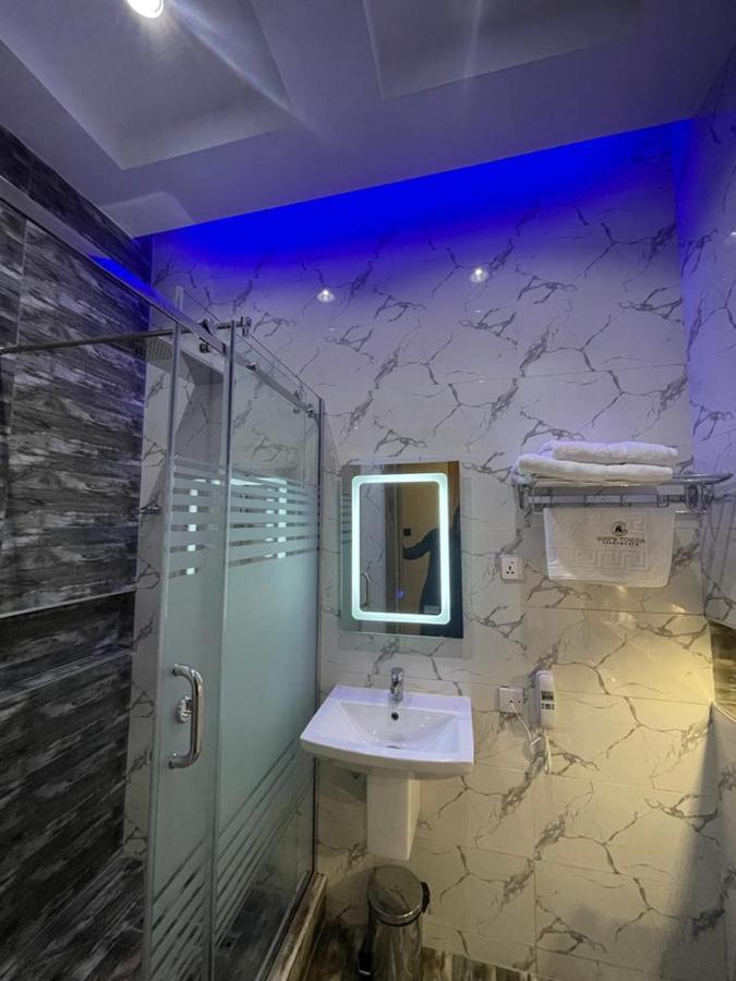 God's Touch Signature 4* Lagos